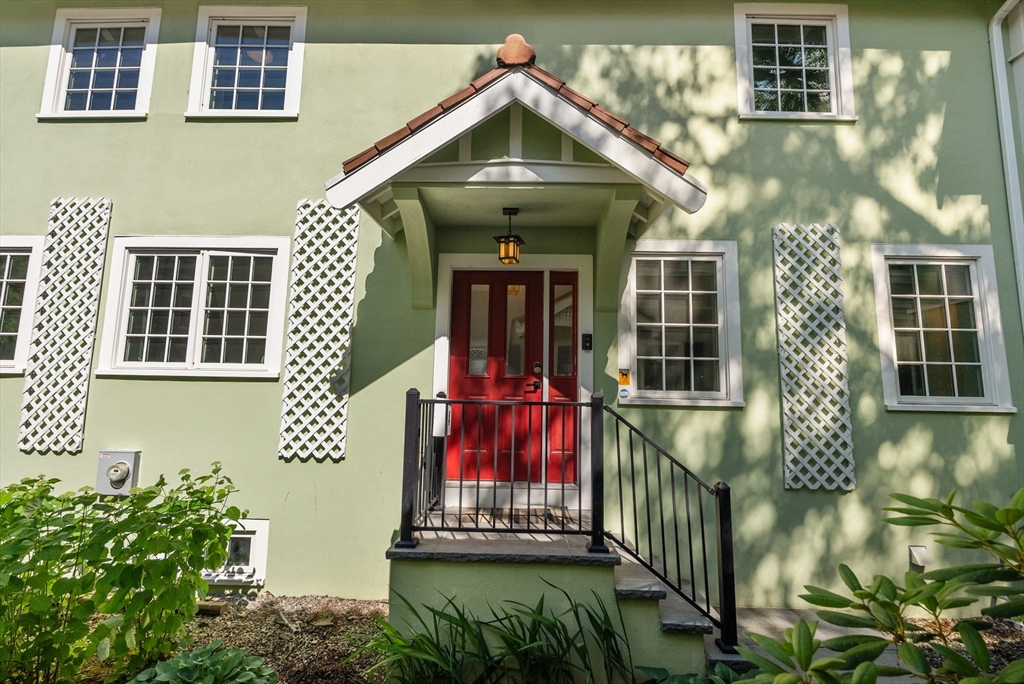 4 Gracewood Park