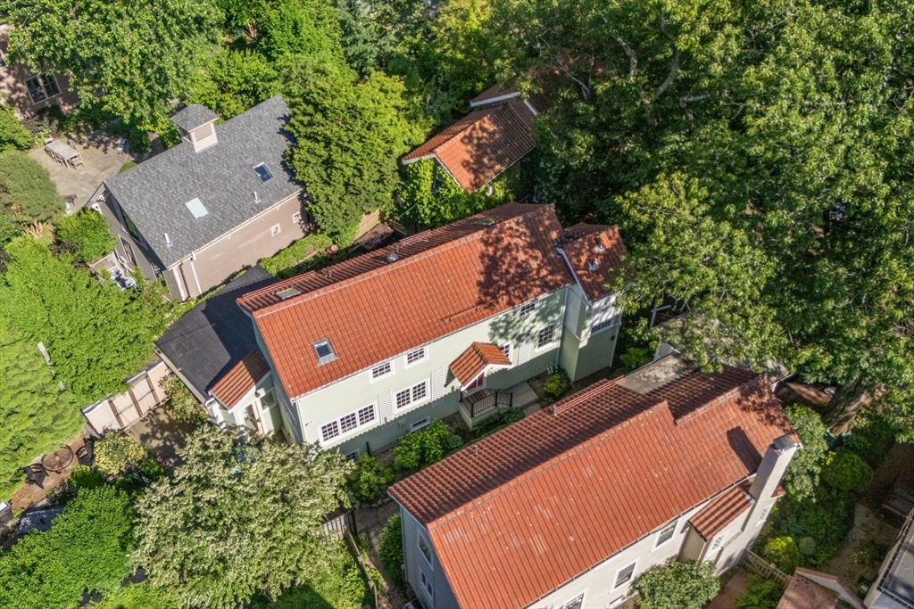 4 Gracewood Park