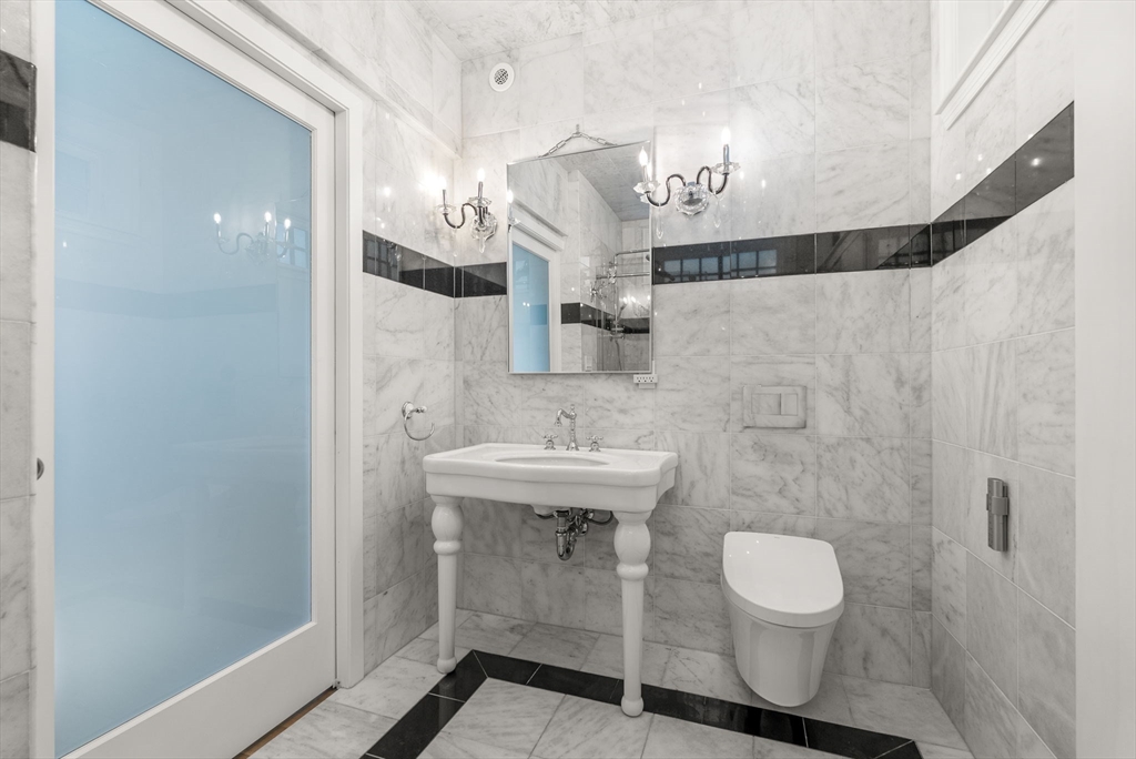 4 Gracewood Park