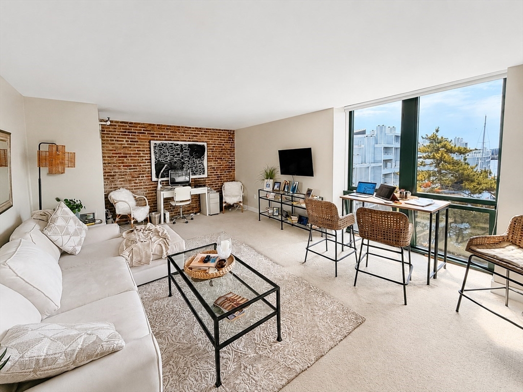 42 8th St # 5407