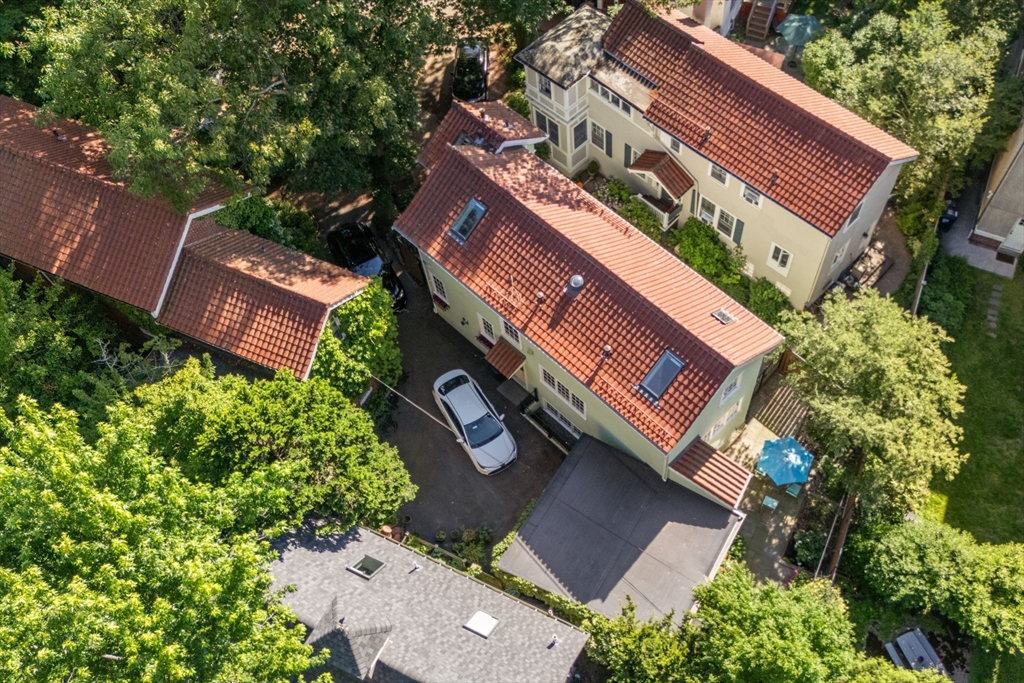 4 Gracewood Park