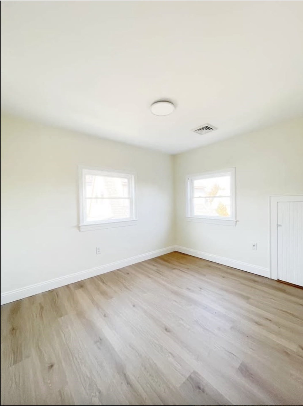 735 Commercial St. # 2