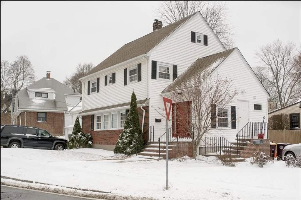 735 Commercial St. # 2