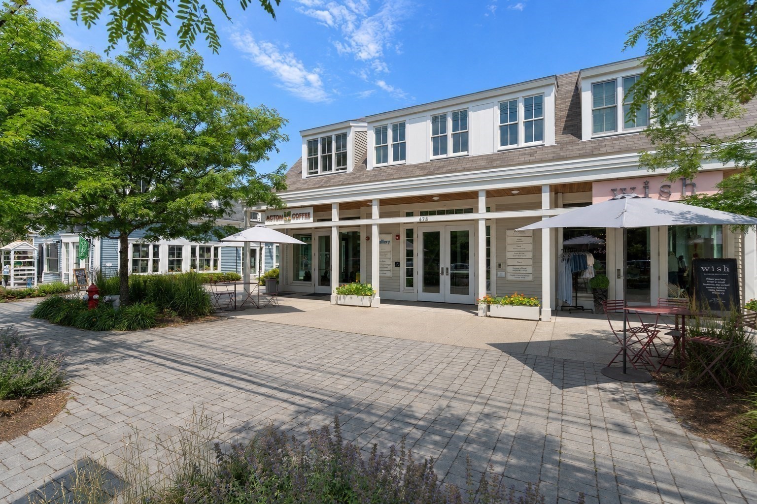 255 Arlington St # 12A