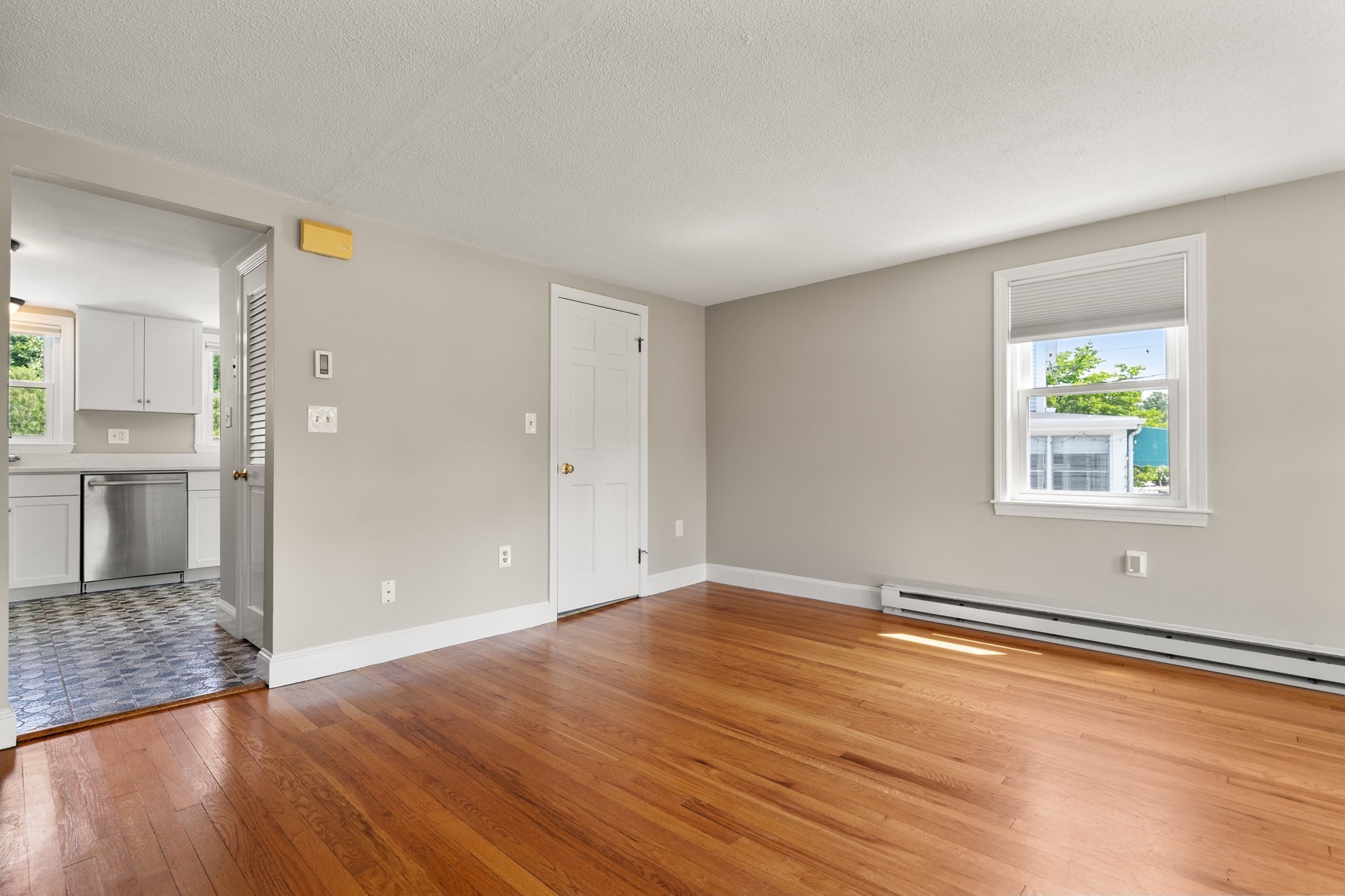 255 Arlington St # 12A