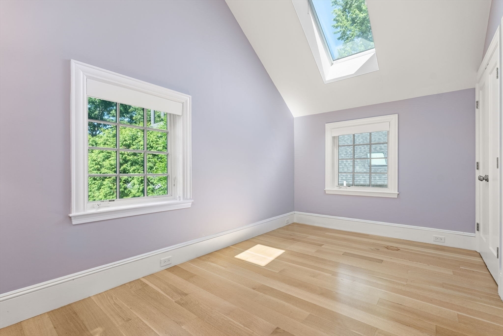 4 Gracewood Park # 4