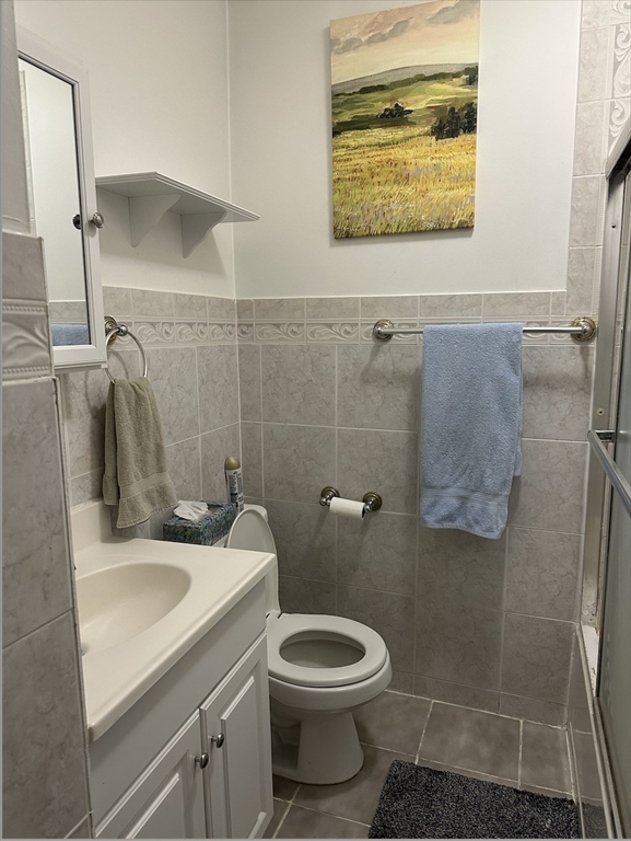 321 Meridian St. # 3