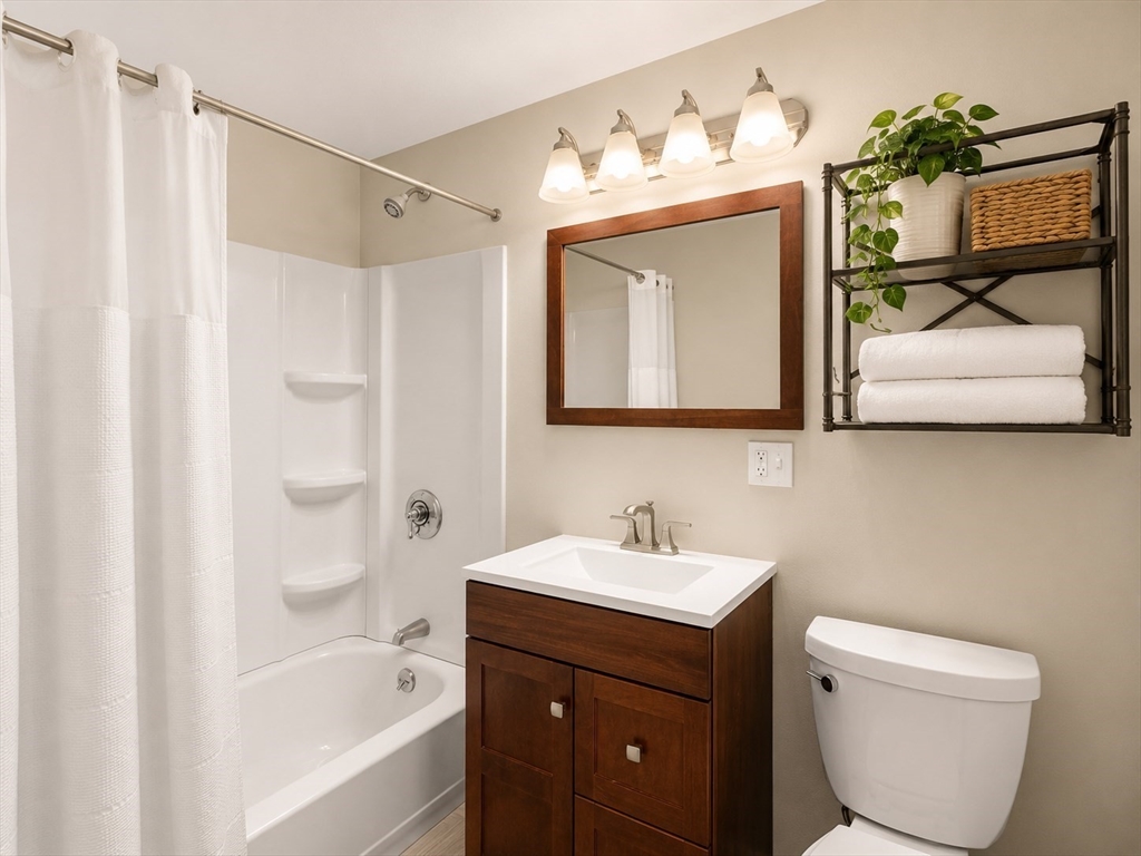 31 Pond St # 22