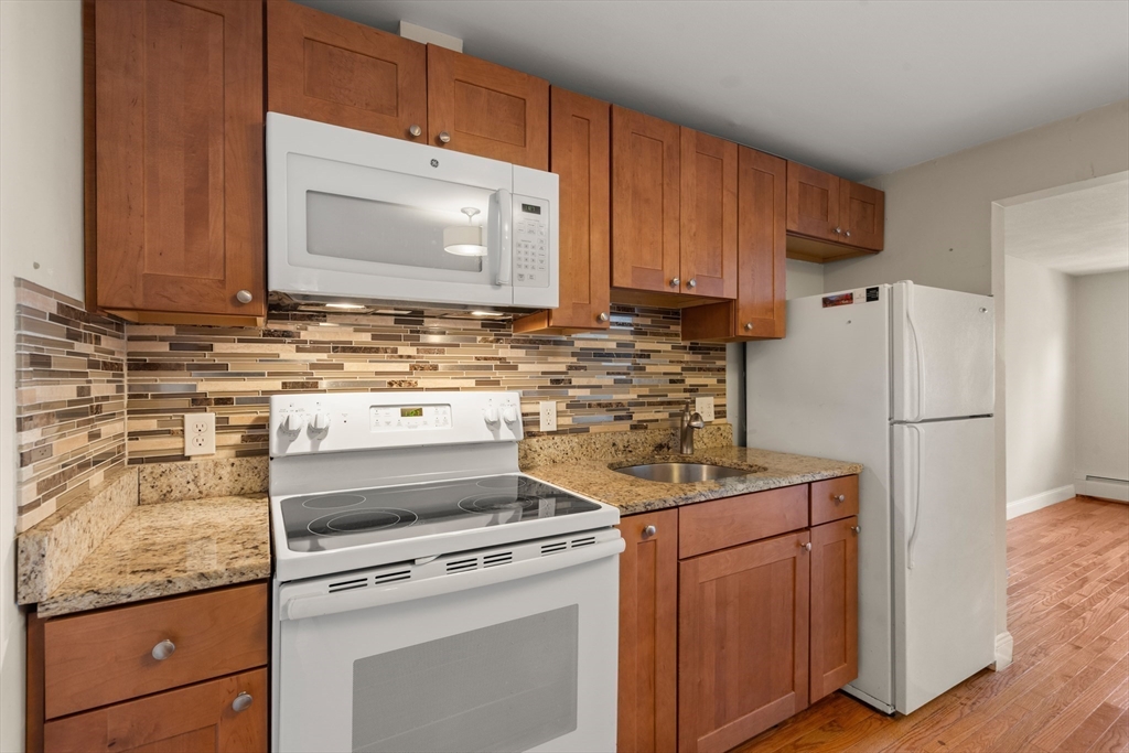 31 Pond St # 22