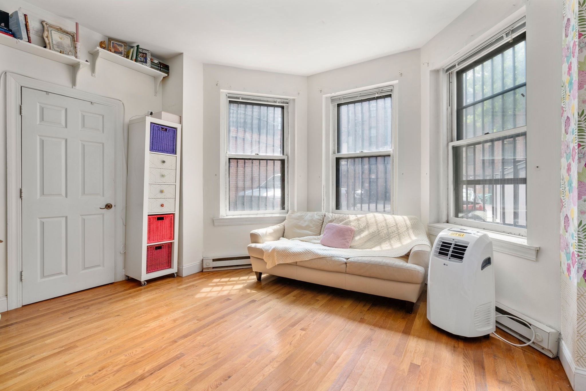 298 Commonwealth Ave # G1