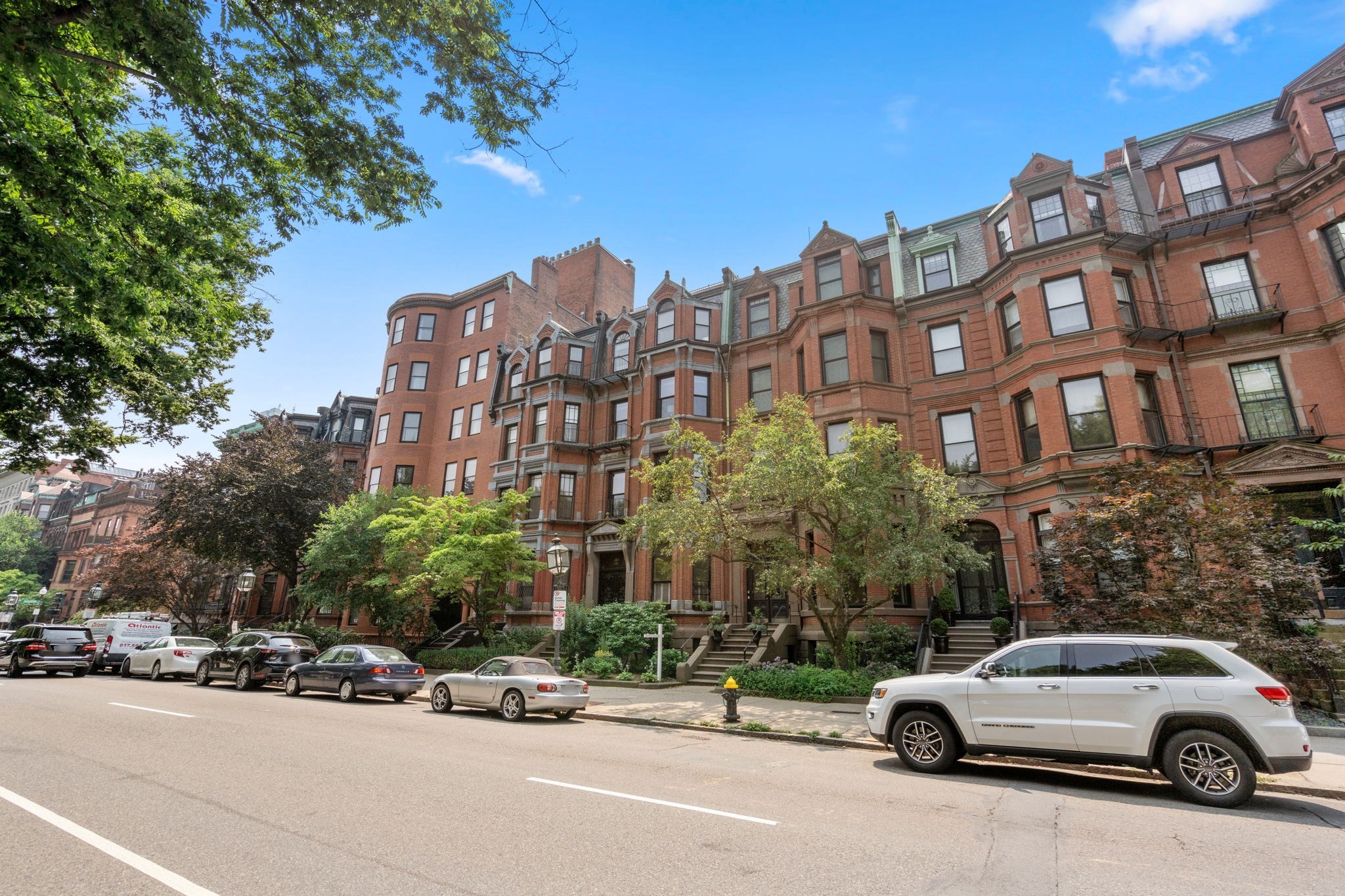 298 Commonwealth Ave # G1