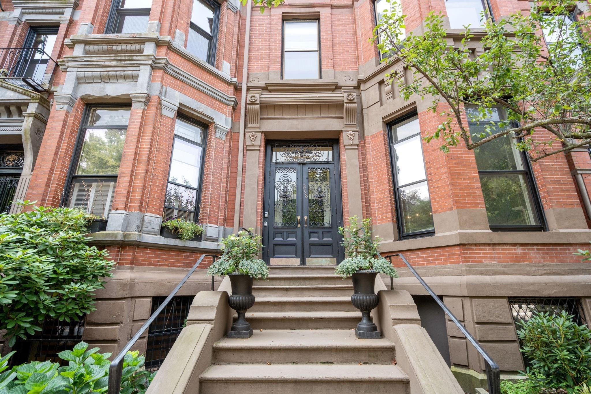 298 Commonwealth Ave # G1