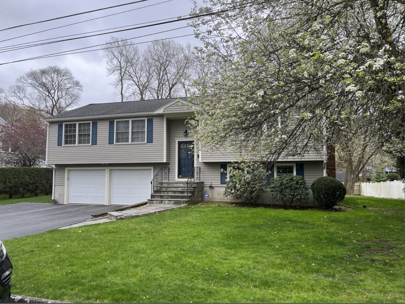 49 Cottonwood Road