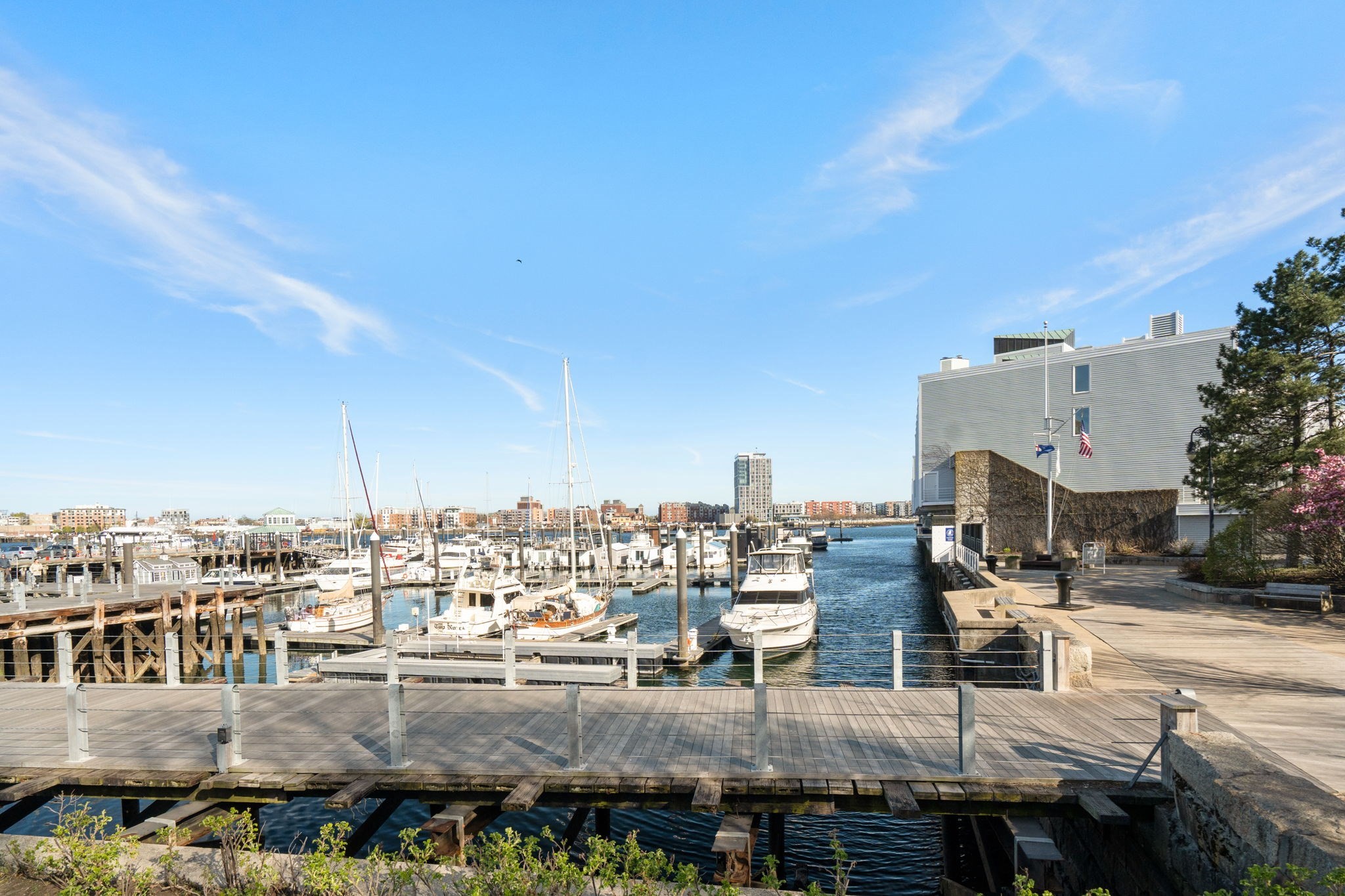 31 Constellation Wharf # 31