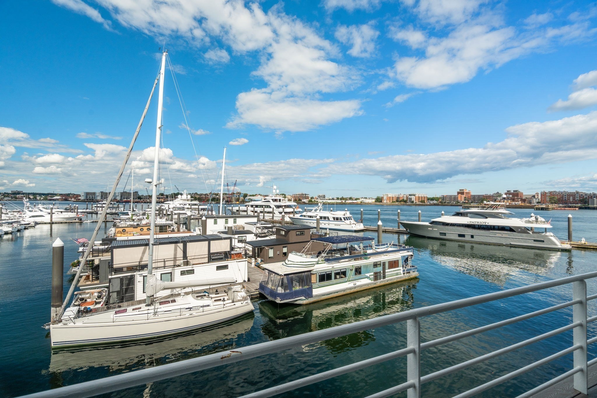 31 Constellation Wharf # 31