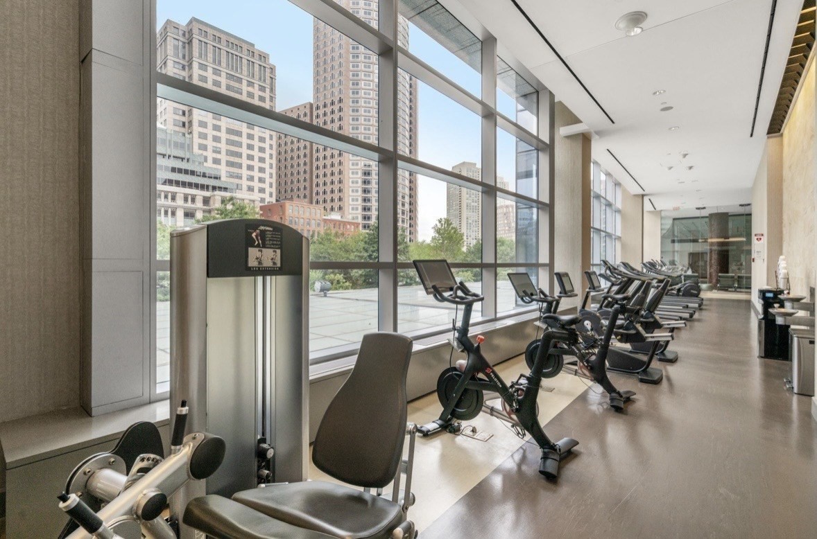 500 Atlantic Ave Unit: PH21C