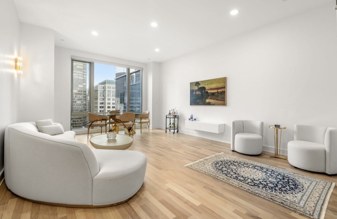 500 Atlantic Ave Unit: PH21C