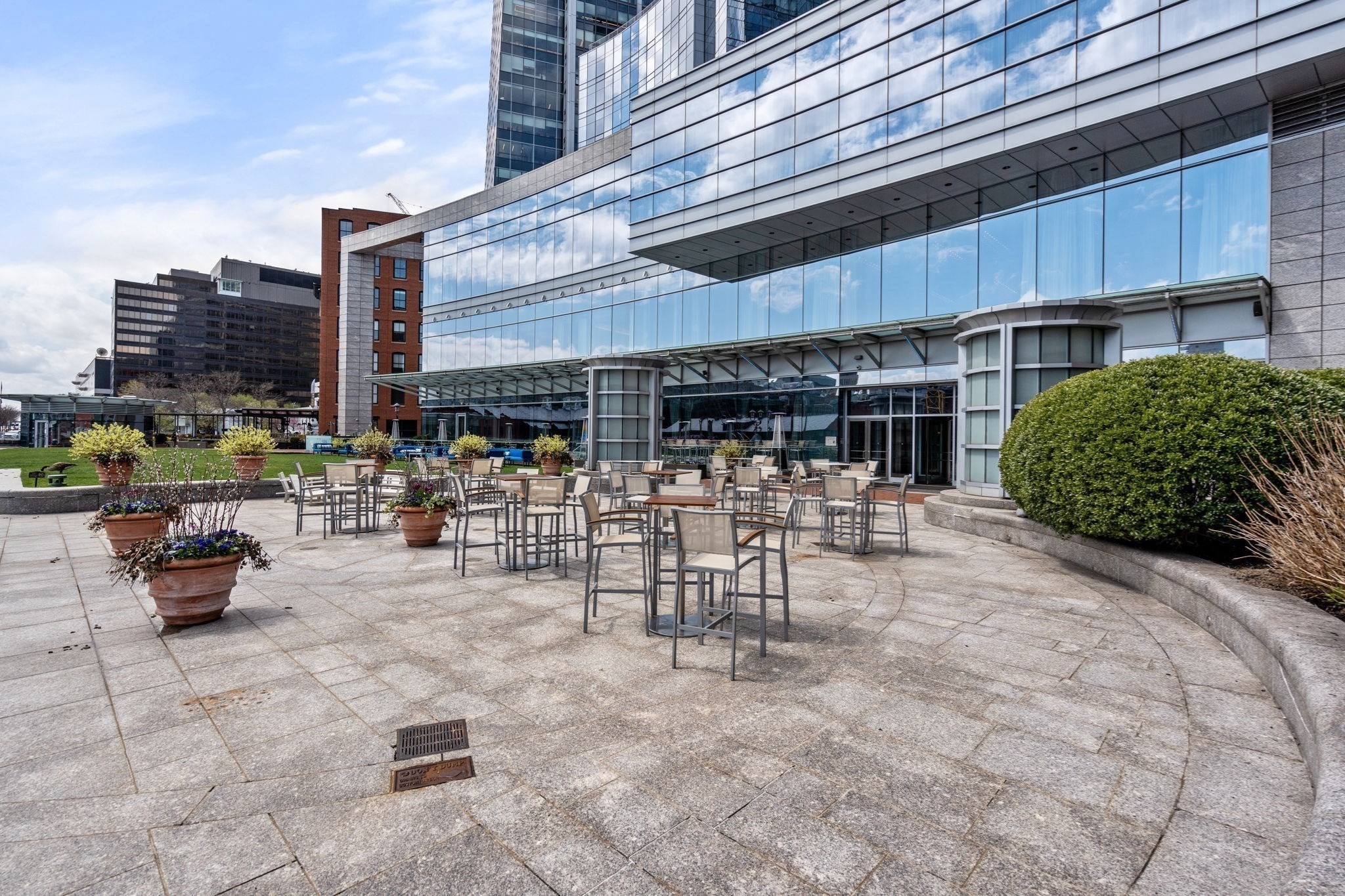500 Atlantic Ave Unit: PH21C