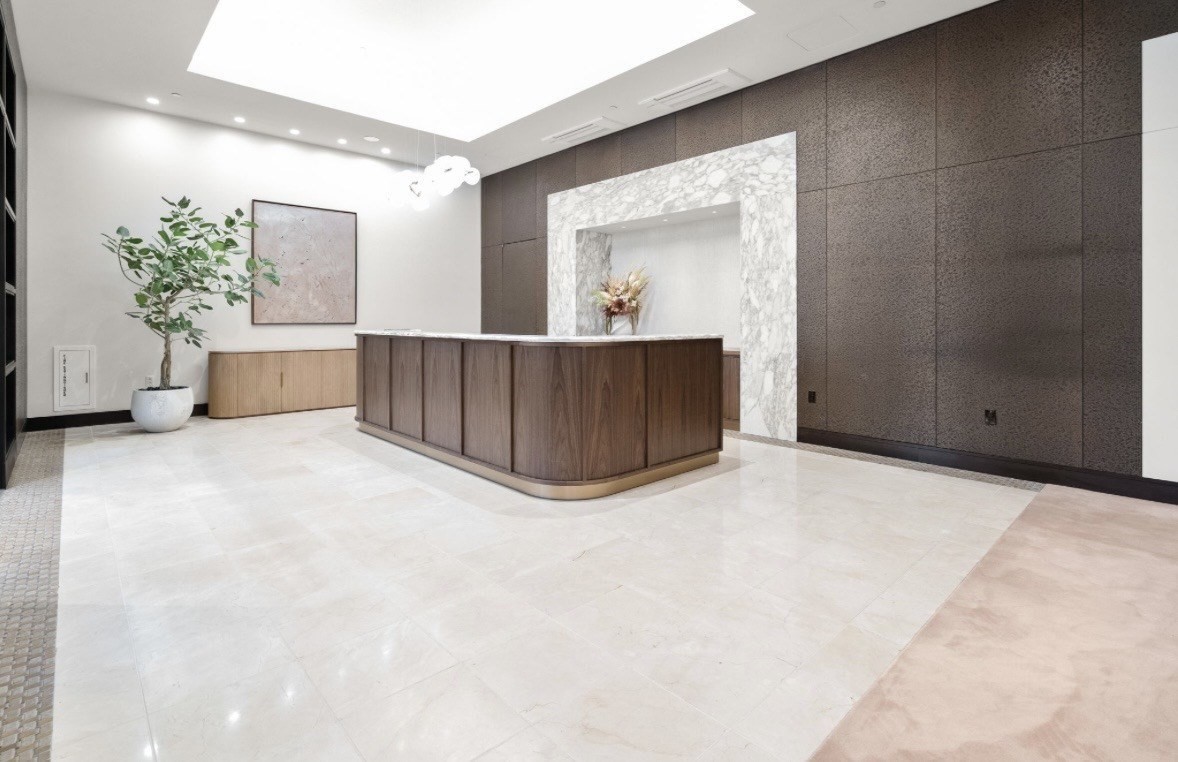 500 Atlantic Ave Unit: PH21C