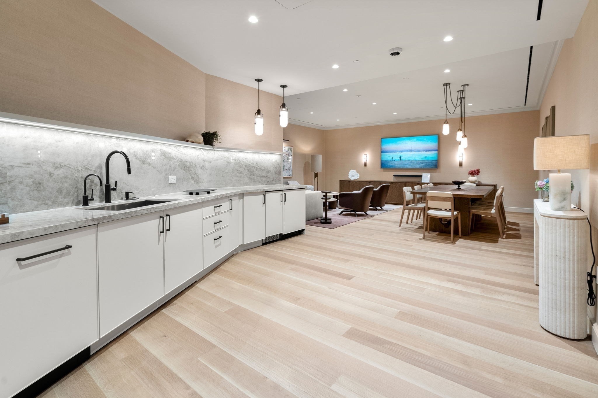 500 Atlantic Ave # 16M