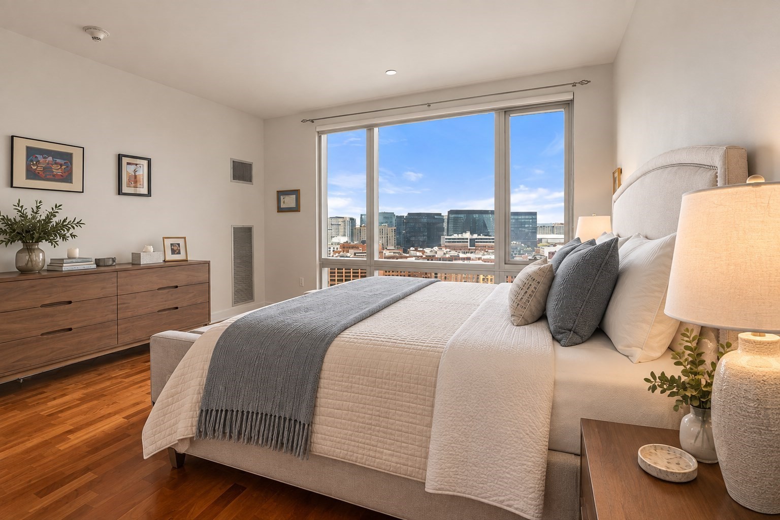 500 Atlantic Ave # 16M