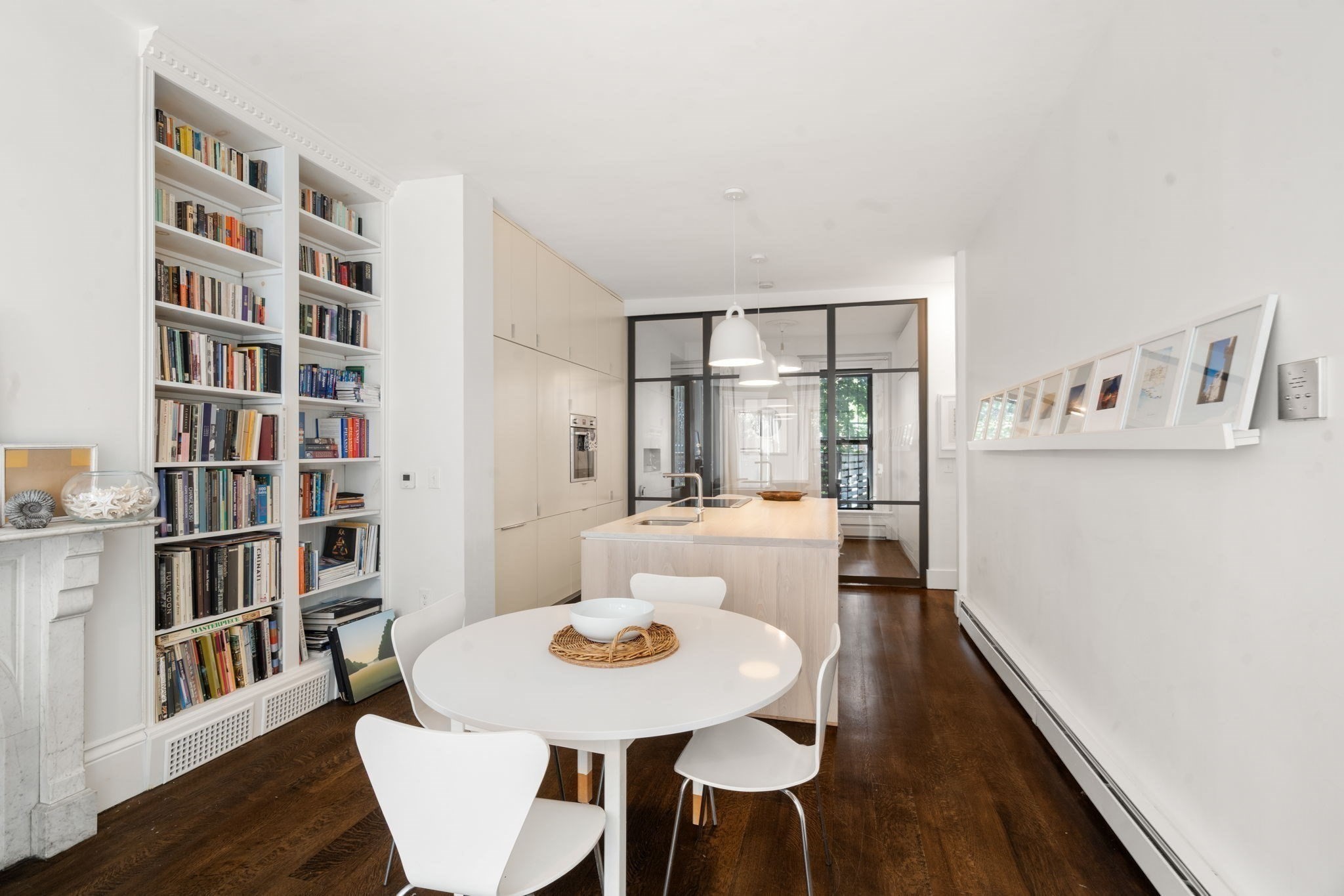 92 W Springfield Street # 2