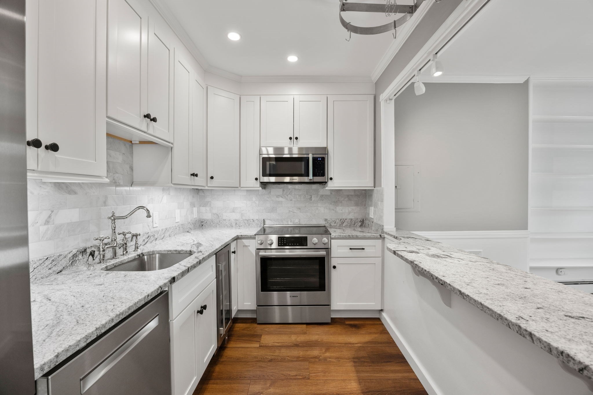28 Worcester Square # 4