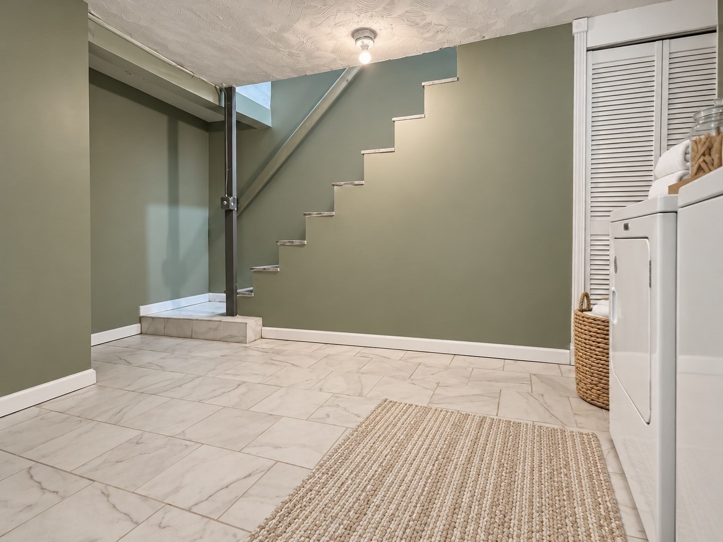 82-84 River St # 84