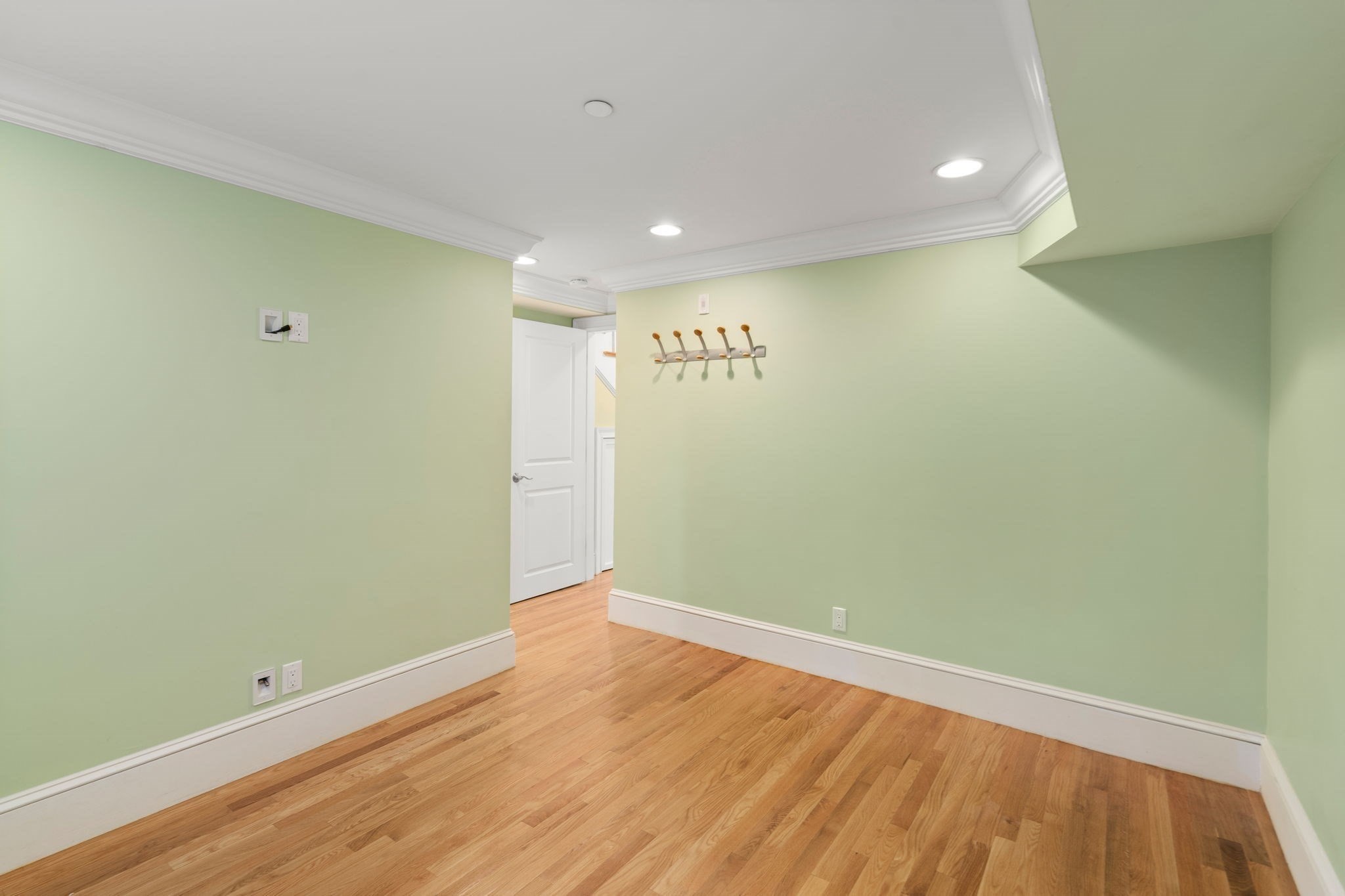 8 Brighton Street # 1A