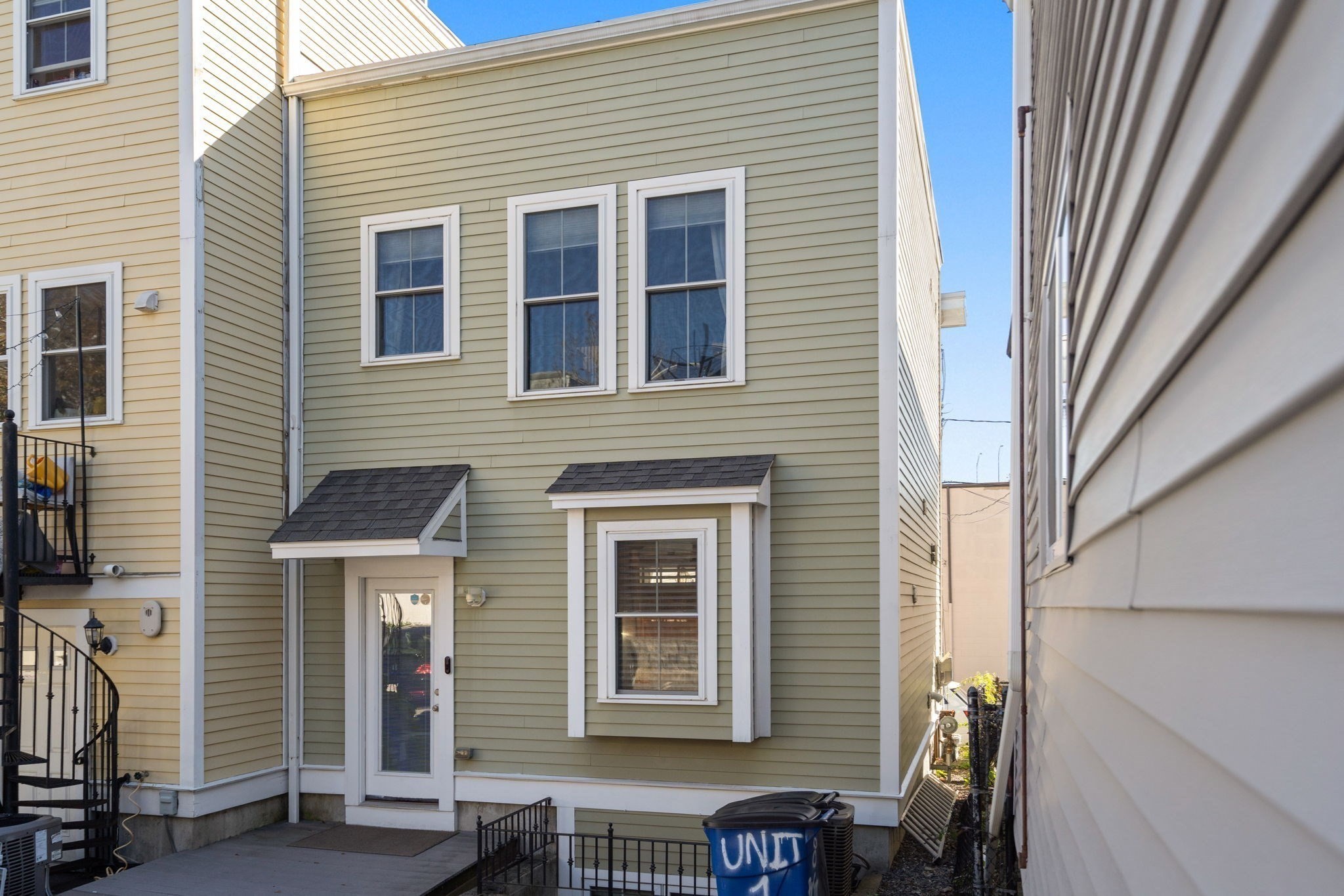 8 Brighton Street # 1A