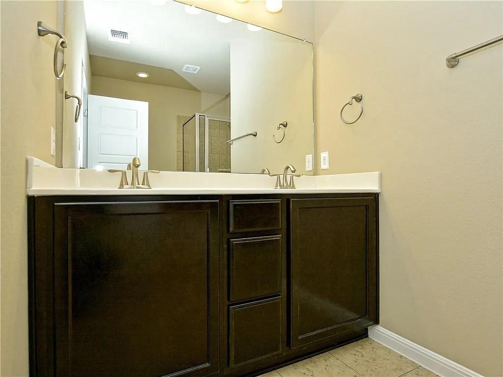 9512 Solana Vista LOOP # B
