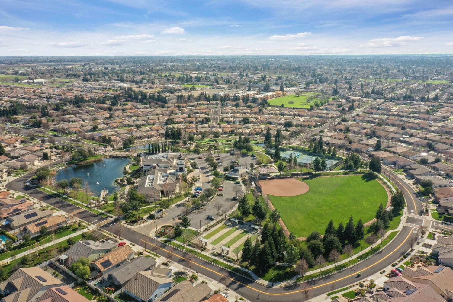 2704 Bellchase Drive