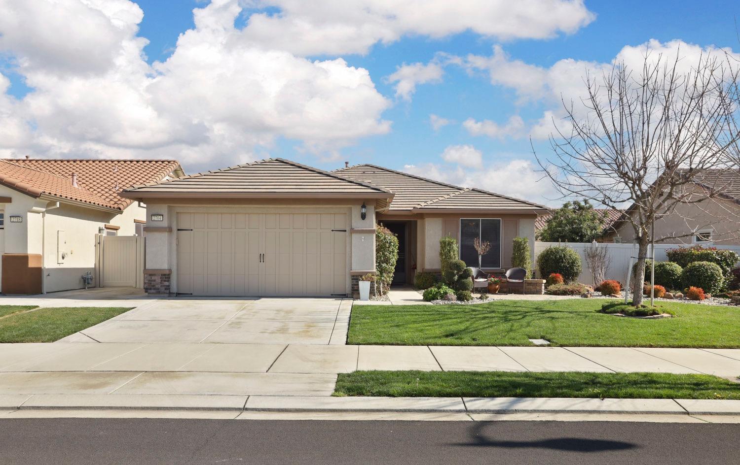 2704 Bellchase Drive