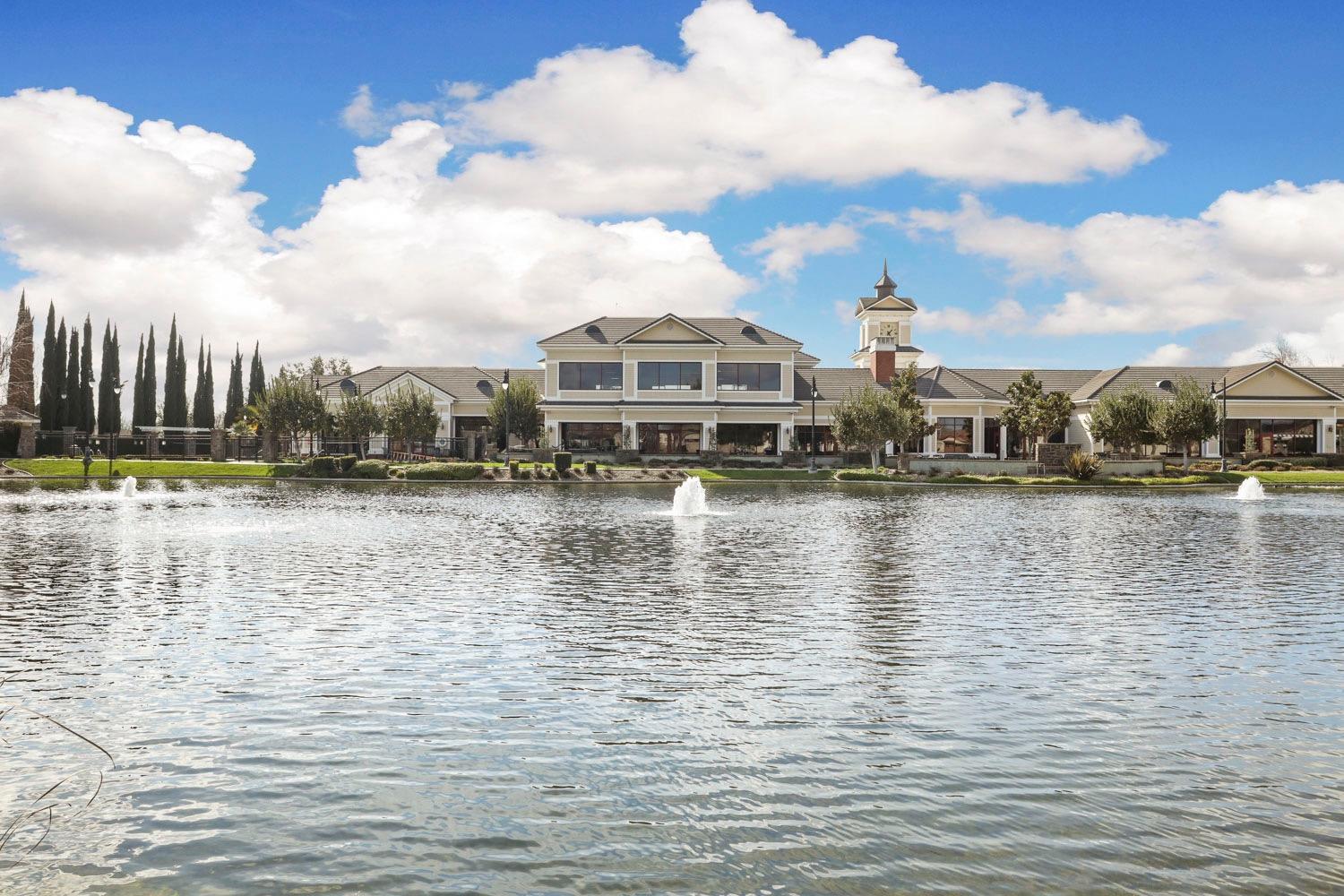 2704 Bellchase Drive