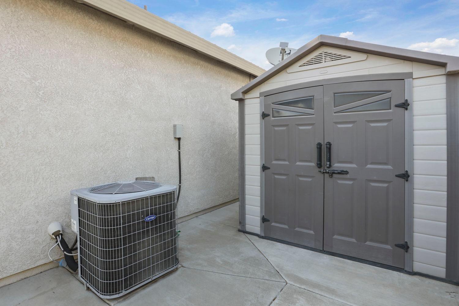 2570 Ancestry Street