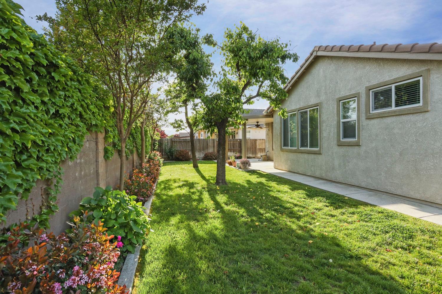 2570 Ancestry Street