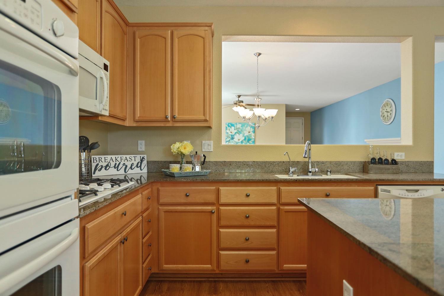 2570 Ancestry Street