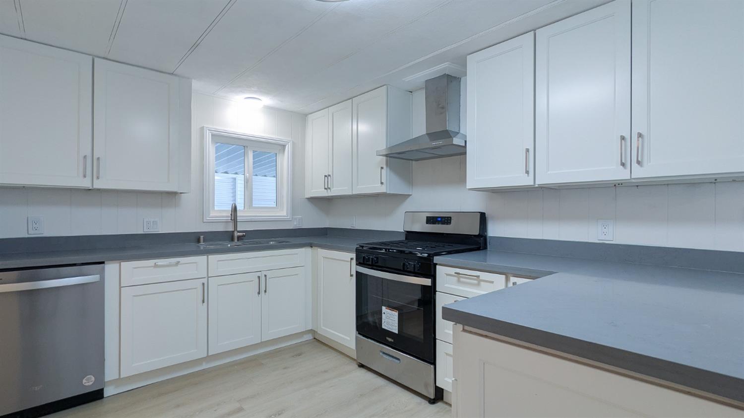 1830 E Yosemite Avenue 137