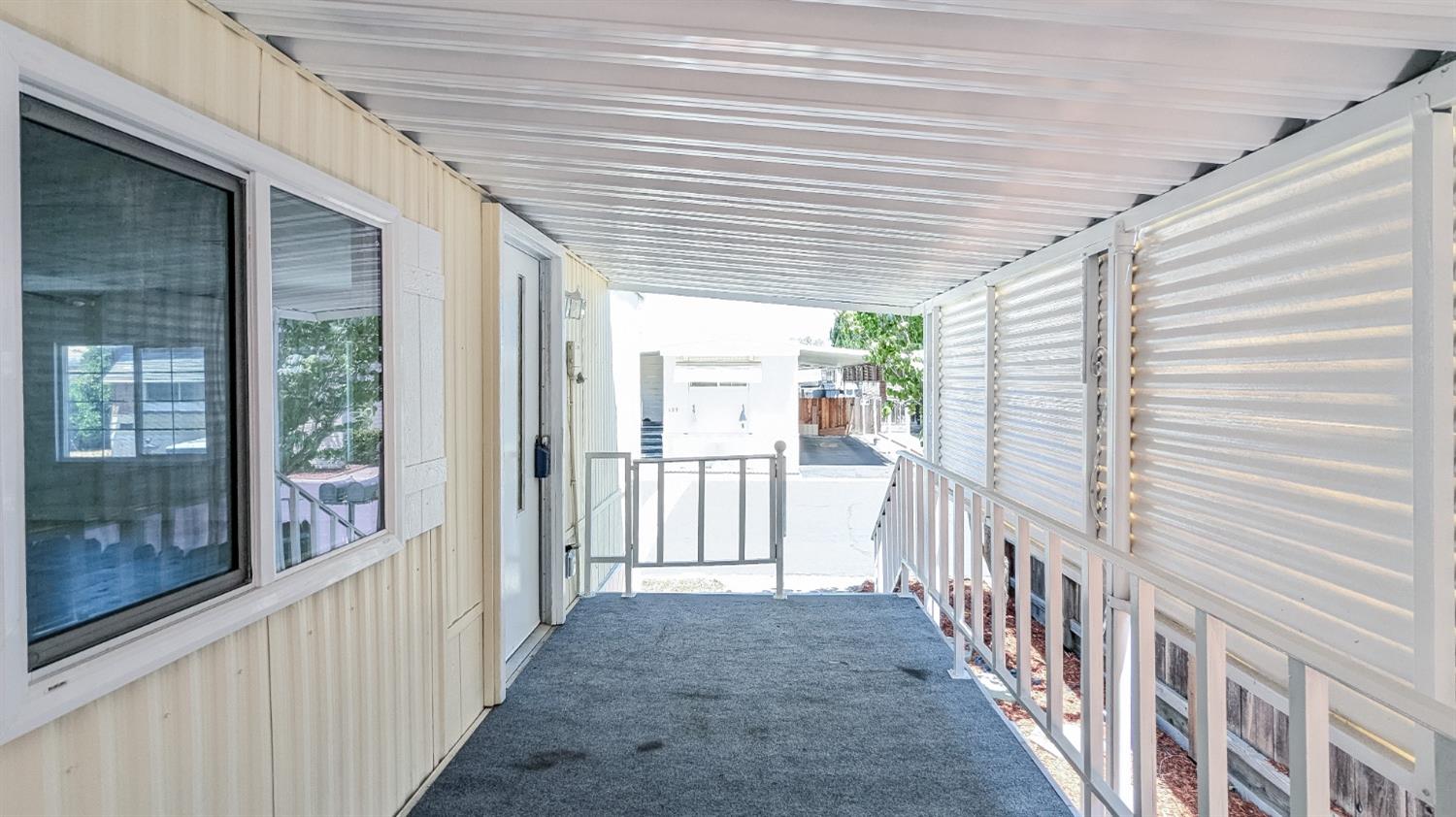 1830 E Yosemite Avenue 137