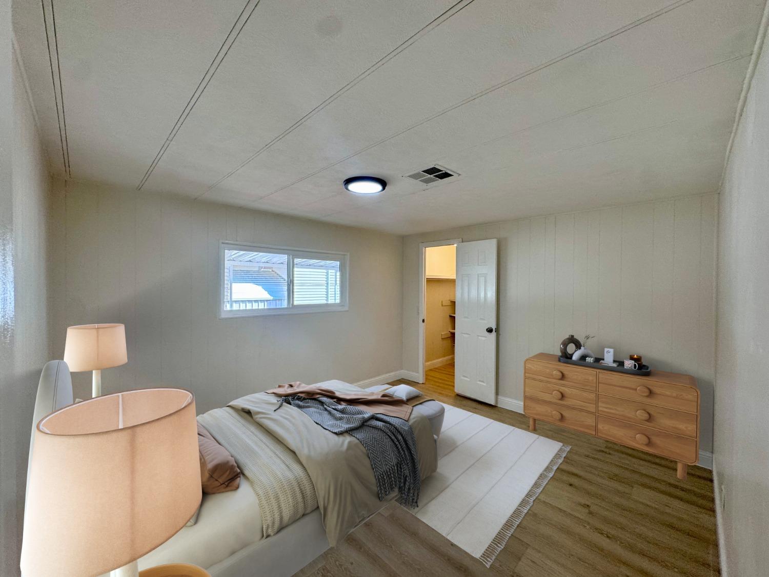 1830 E Yosemite Avenue 137