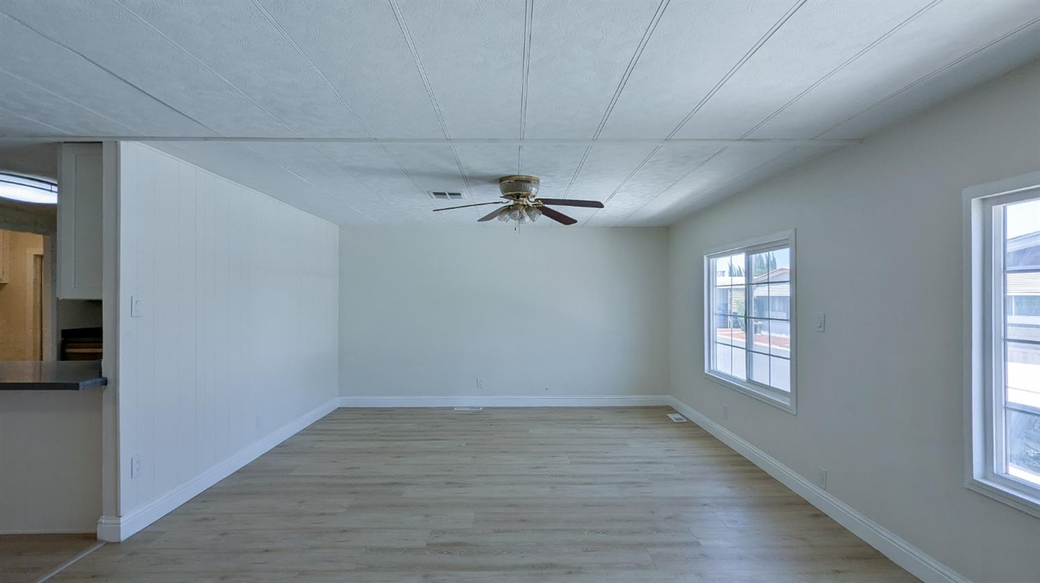 1830 E Yosemite Avenue 137