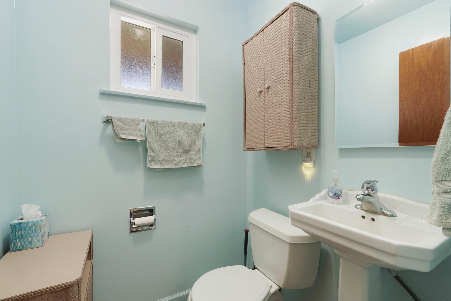 20915 Oleander Avenue