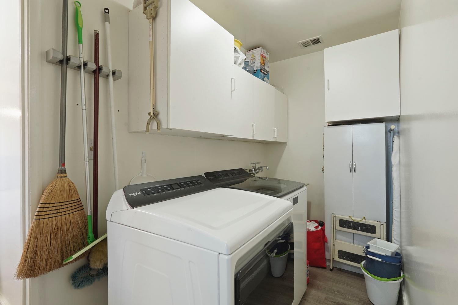 20915 Oleander Avenue