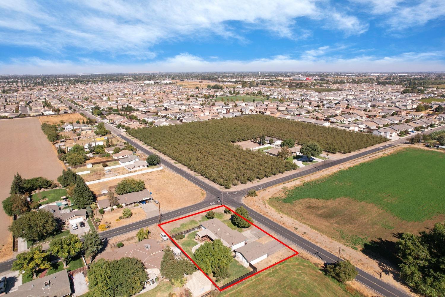 20915 Oleander Avenue