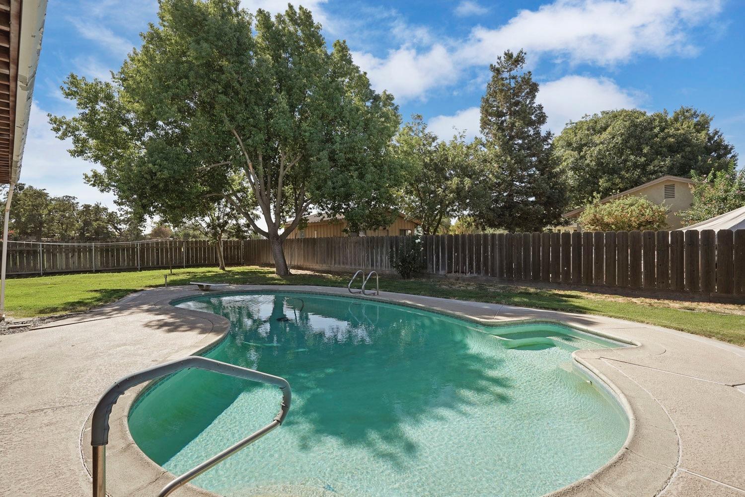 20915 Oleander Avenue