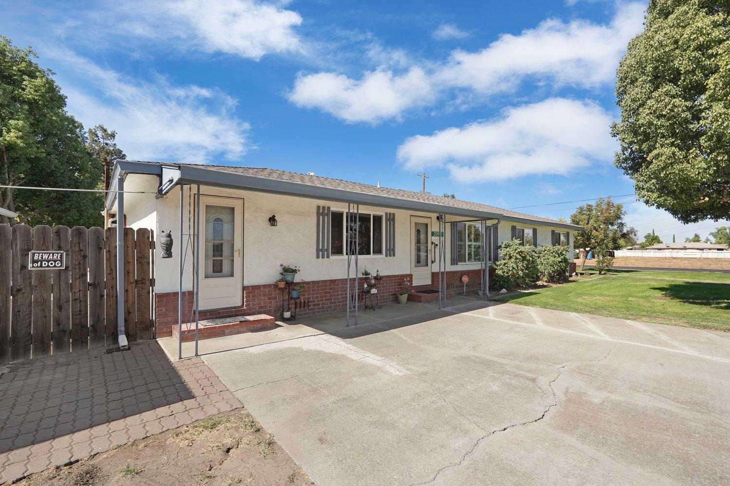 20915 Oleander Avenue