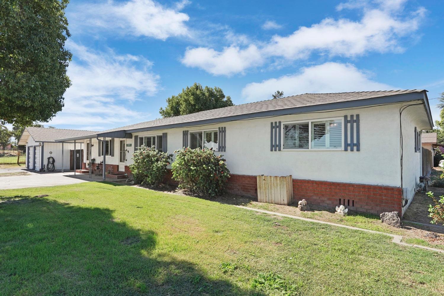 20915 Oleander Avenue