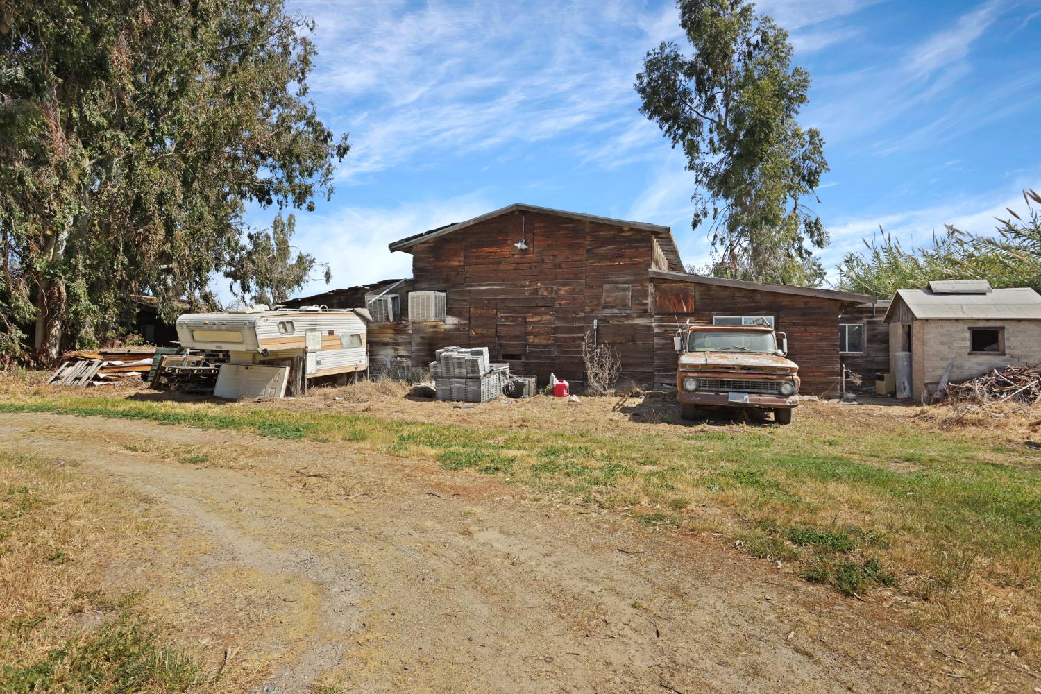 21398 Oleander Avenue