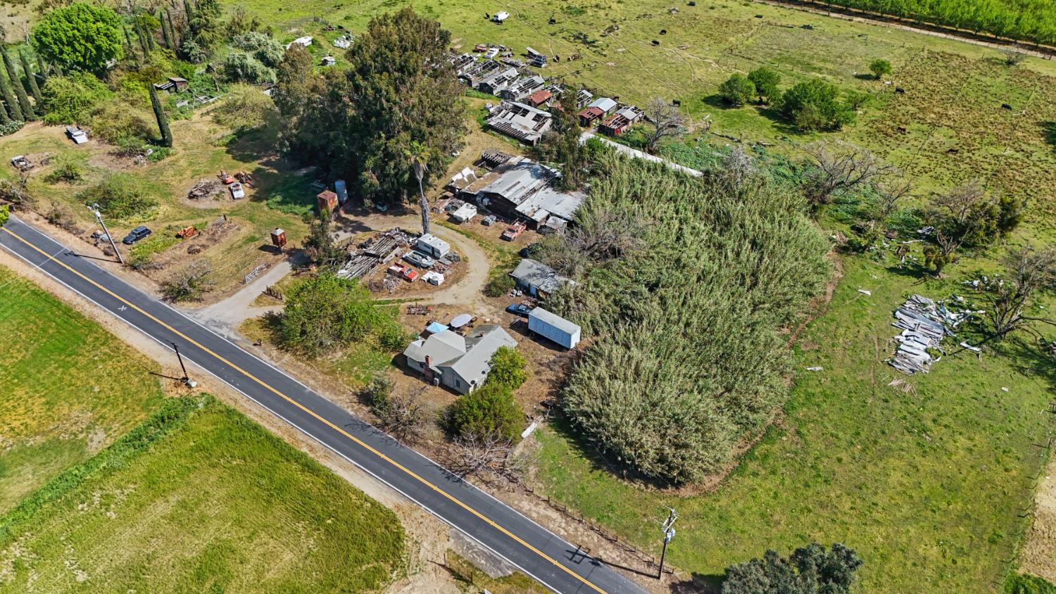 21398 Oleander Avenue