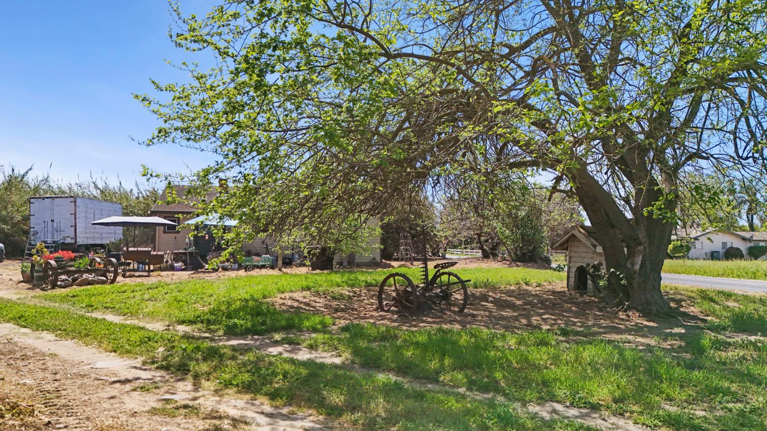 21398 Oleander Avenue